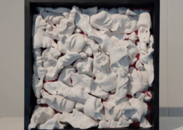 Ingrid Slaa l beeld - gips en was- gezicht - titel 52 l sculpture - plaster and wax - face - title 52 (1)